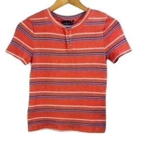 3-retro style t-shirt Urban Outfitters crop top S